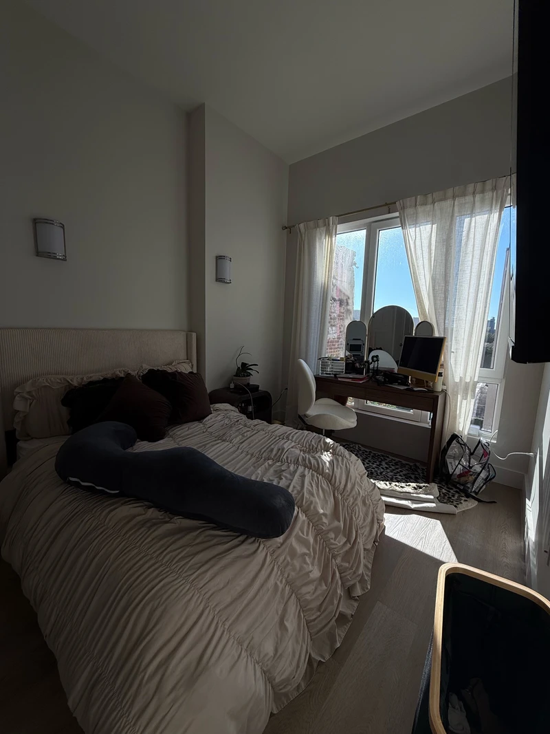 private room in Mott Haven photo 2