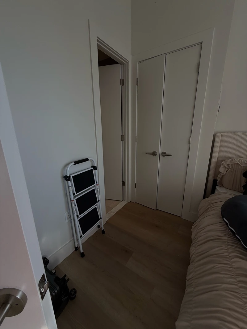 private room in Mott Haven photo 3