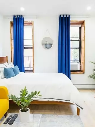 a studio in Upper East Side