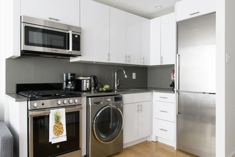 1 bedroom in Upper East Side photo 3