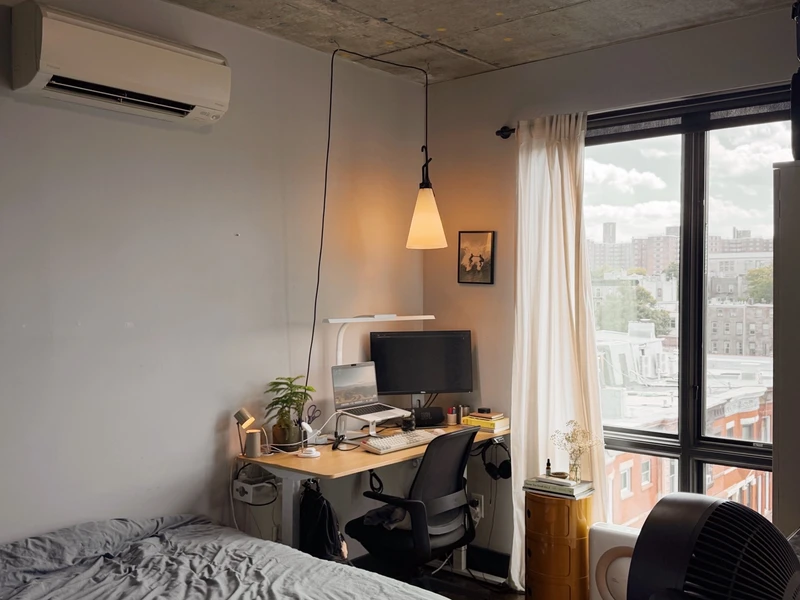 private room in Bedford-Stuyvesant photo 4