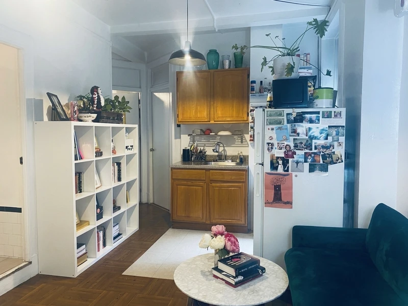 a room in Greenwich Village photo 5