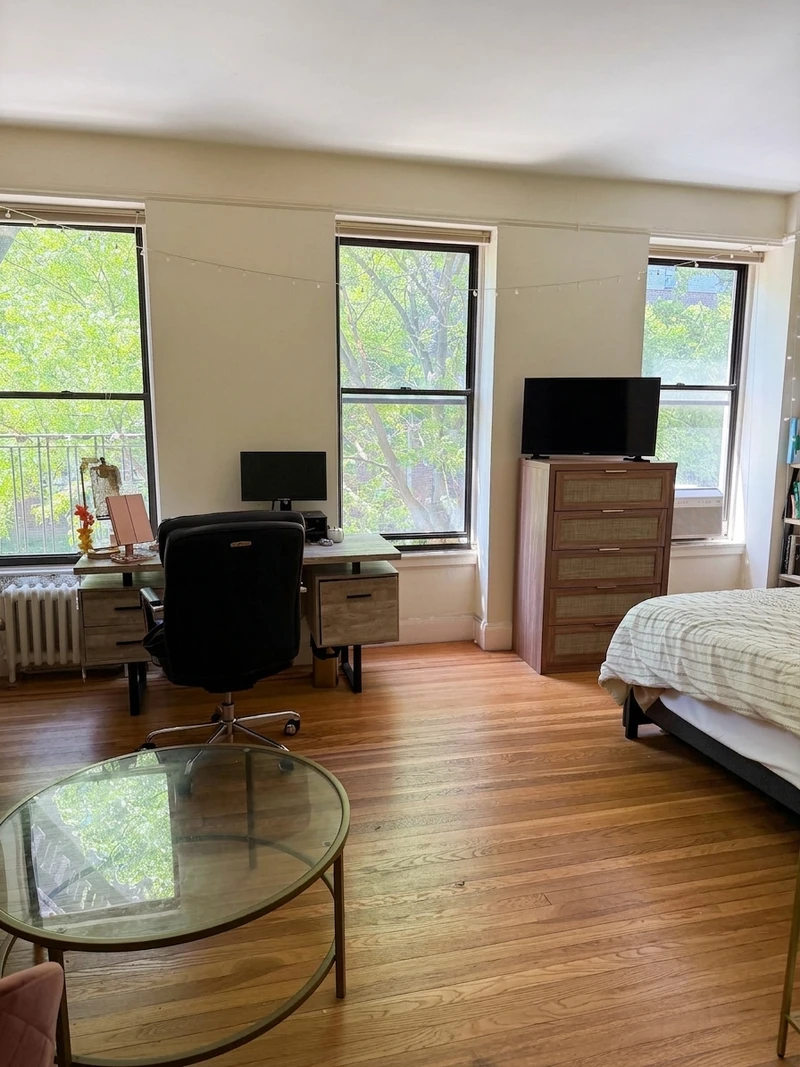 1 bedroom in Upper West Side photo 3