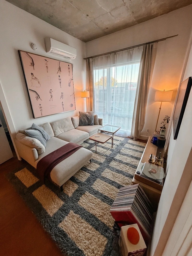 private room in Greenpoint photo 5
