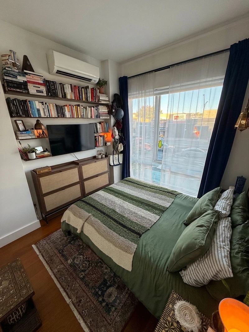 private room in Greenpoint photo 2
