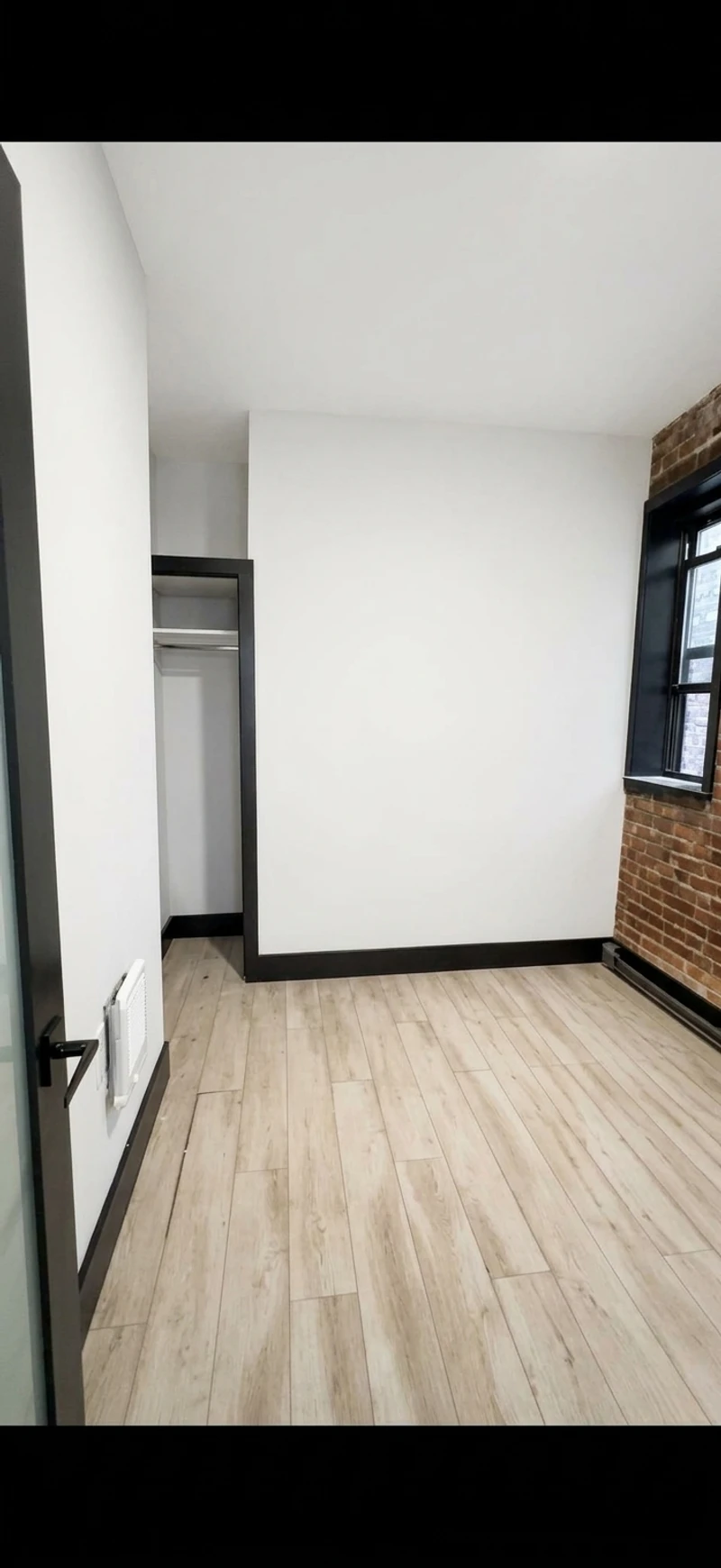 private room in East Harlem photo 6