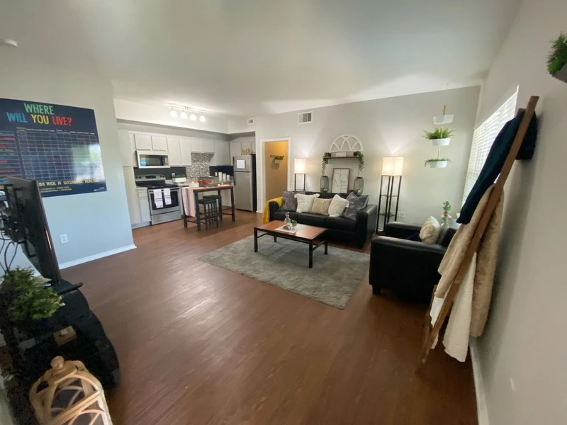 a room in Denton photo 5