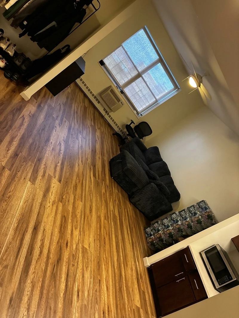 2 bedroom in Brownsville photo 4