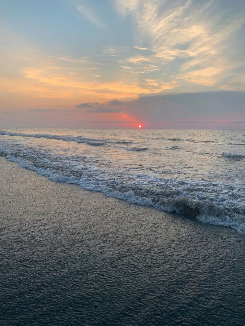 2 bedroom in Surfside Beach photo 6