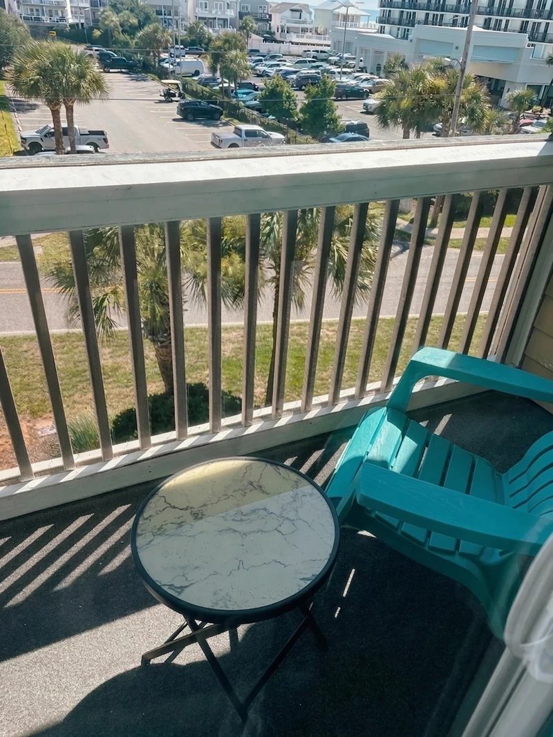 2 bedroom in Surfside Beach photo 4