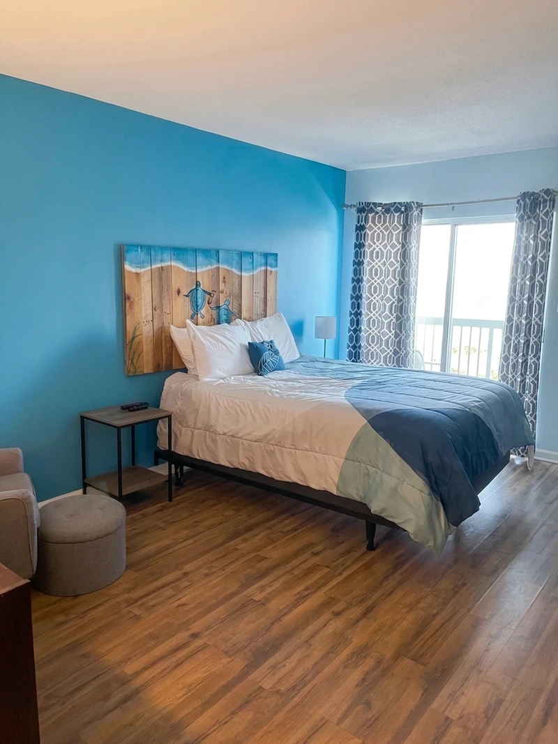 2 bedroom in Surfside Beach photo 3