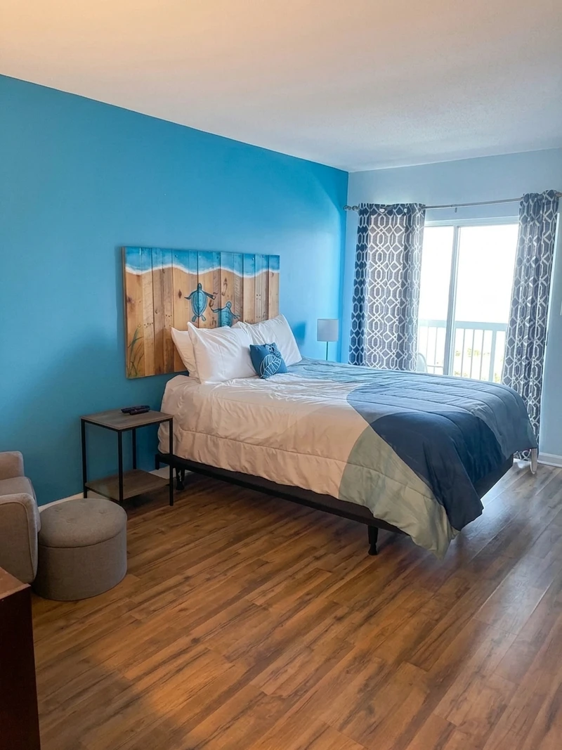 2 bedroom in Surfside Beach photo 3