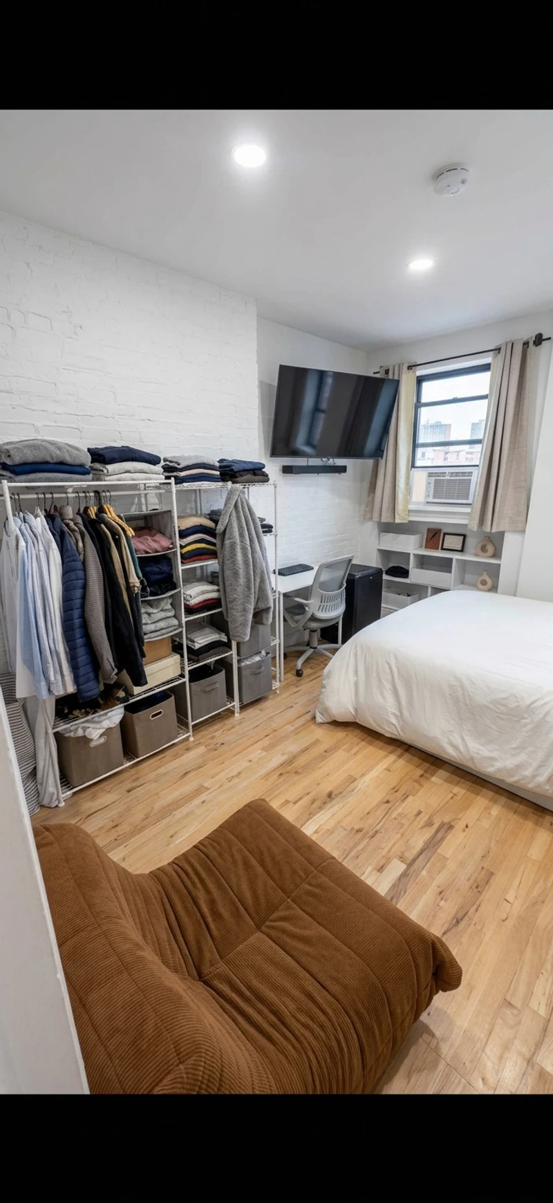 private room in Greenwich Village photo 3