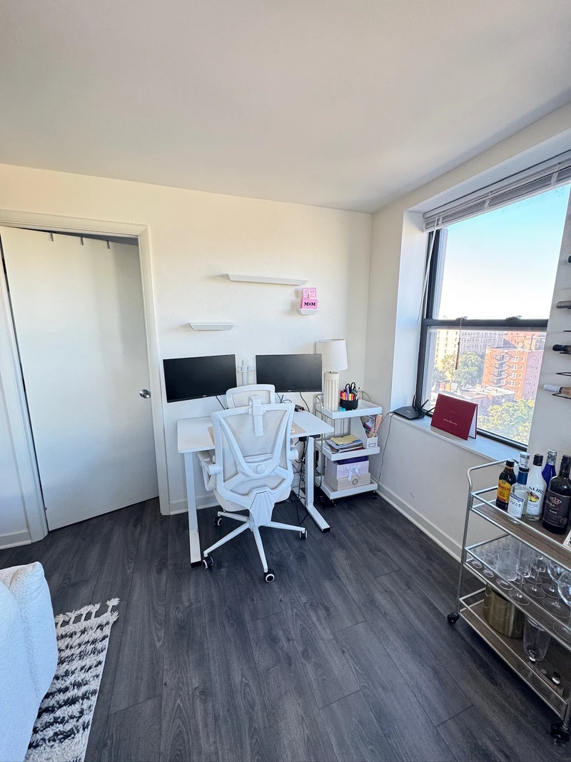 2 bedroom in Hyde Park photo 15