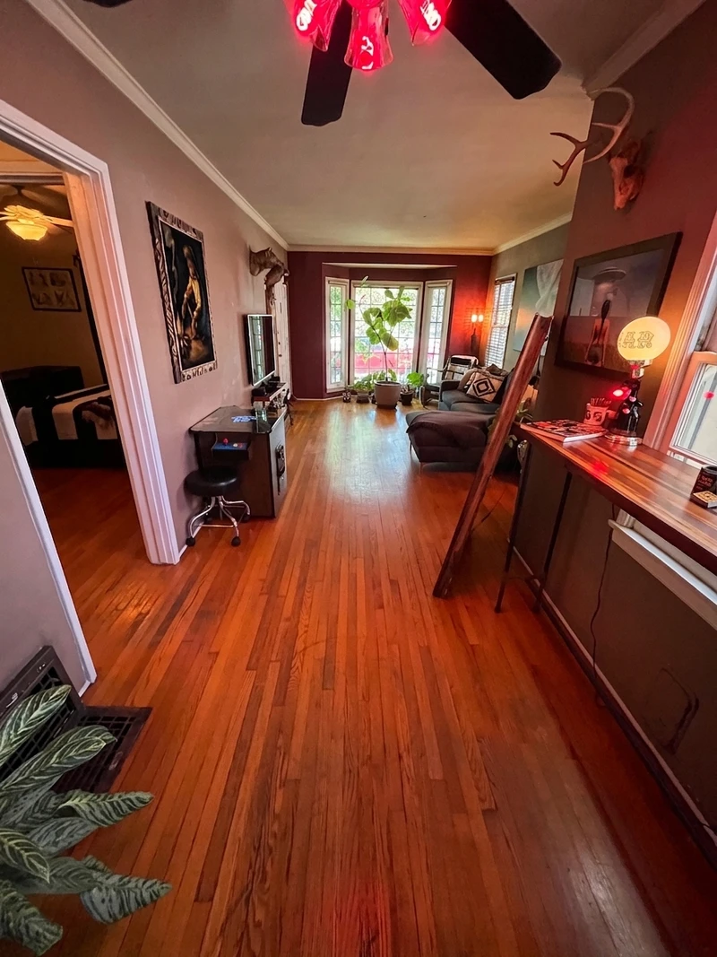 1 bedroom in Central LA photo 7