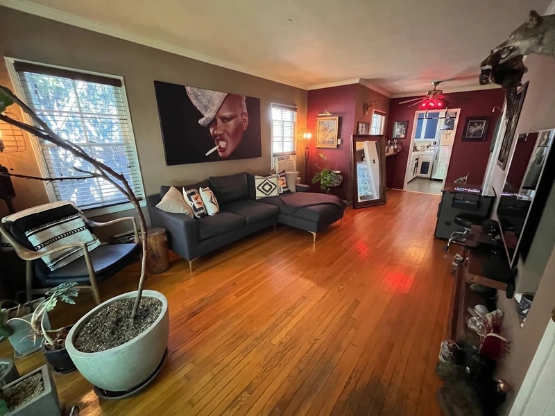 1 bedroom in Central LA photo 4