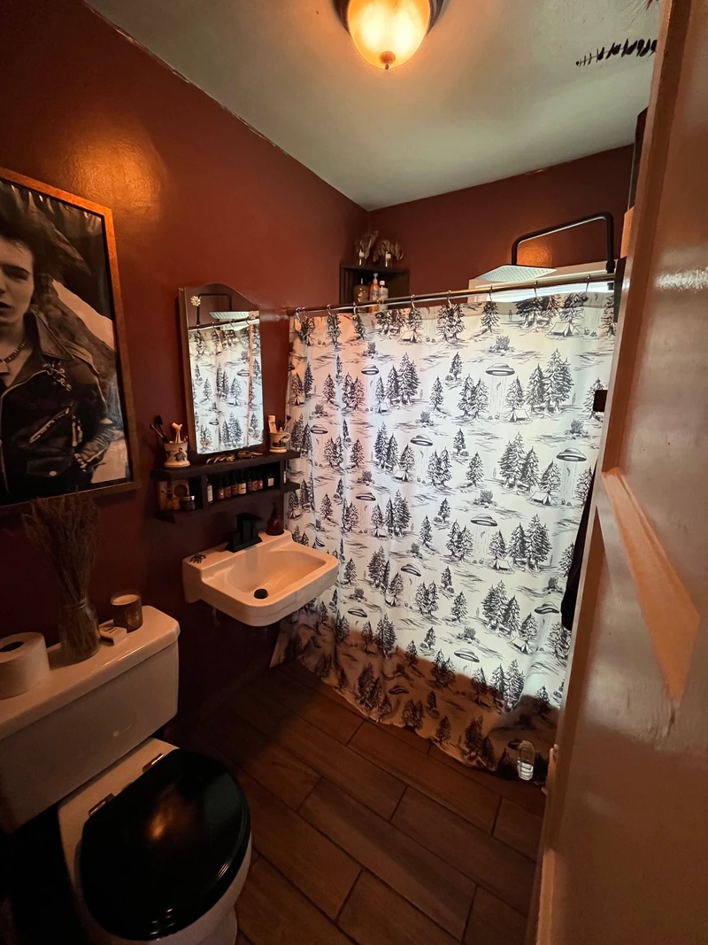 1 bedroom in Central LA photo 15