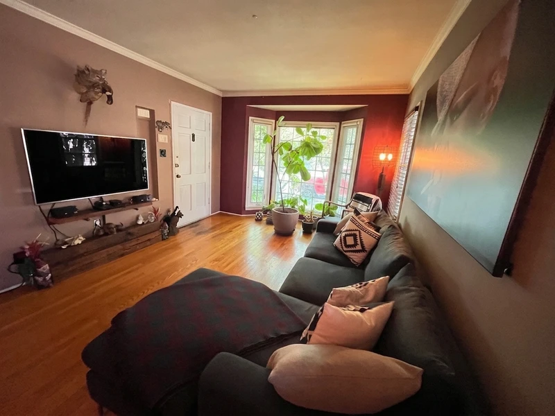1 bedroom in Central LA photo 6