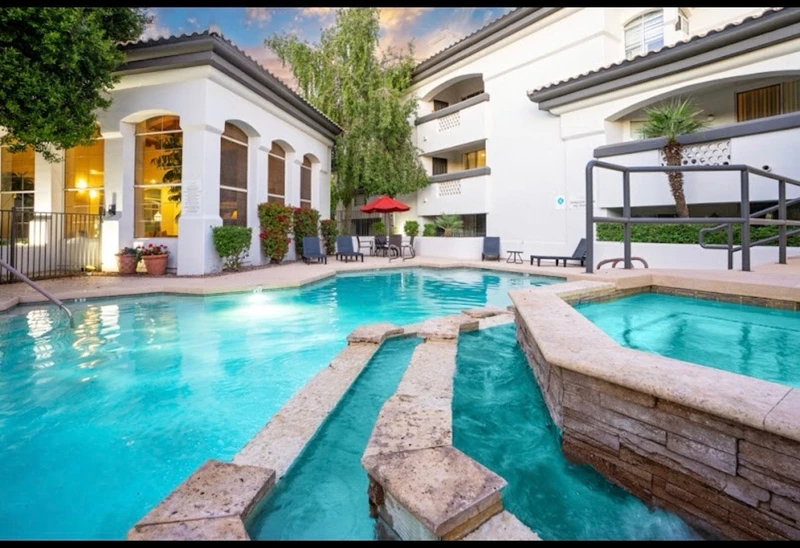 1 bedroom in South Scottsdale photo 14