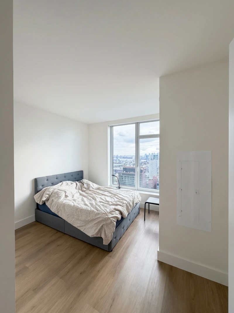 private room in LIC photo 2