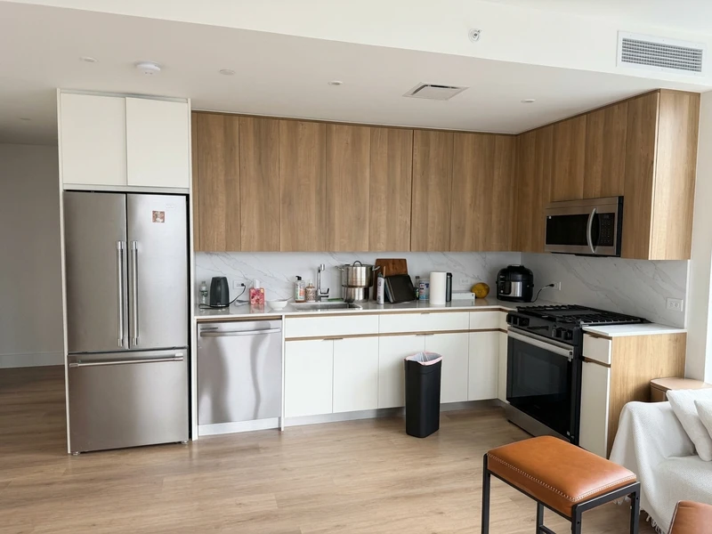 private room in LIC photo 3