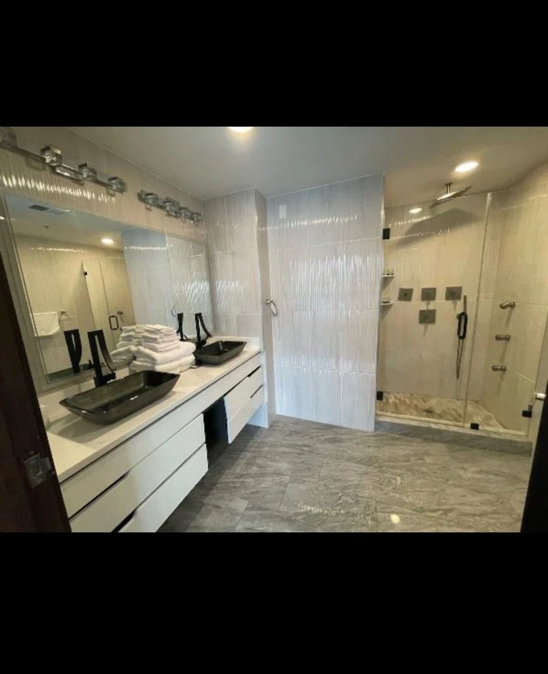 2 bedroom in Journal Square photo 5