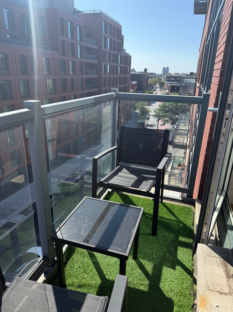 1 bedroom in Crown Heights photo 6