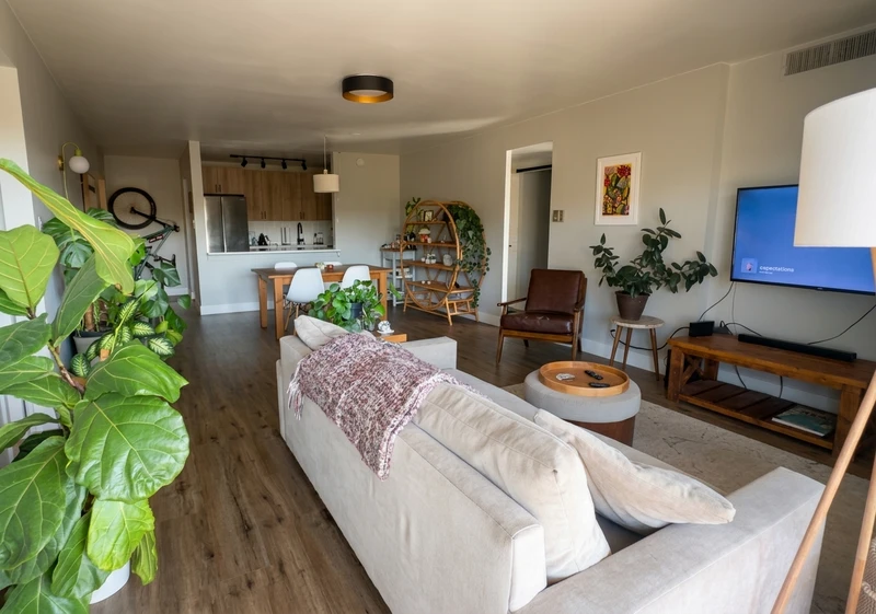 2 bedroom in Cheesman Park photo 3
