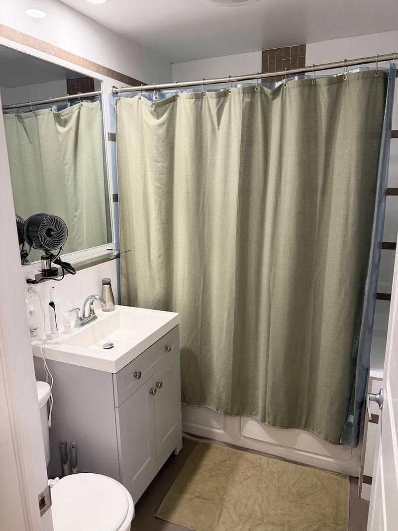 a room in Greenpoint photo 5
