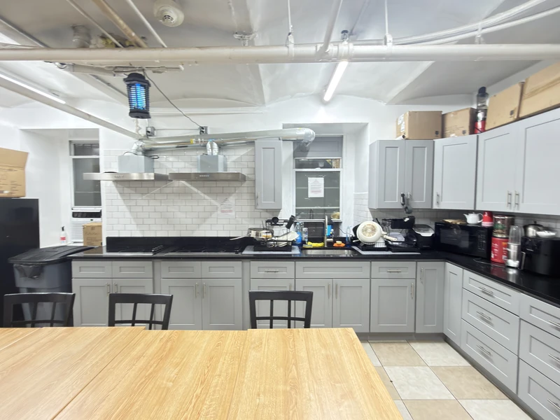 a room in Upper West Side photo 9