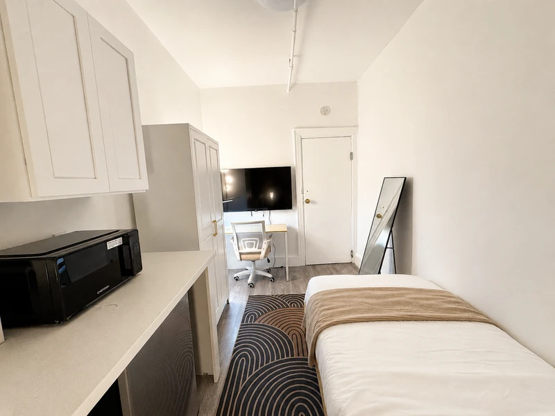 private room in Upper West Side photo 2