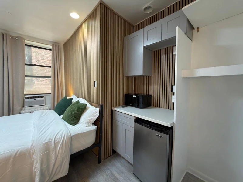 private room in Upper West Side photo 4