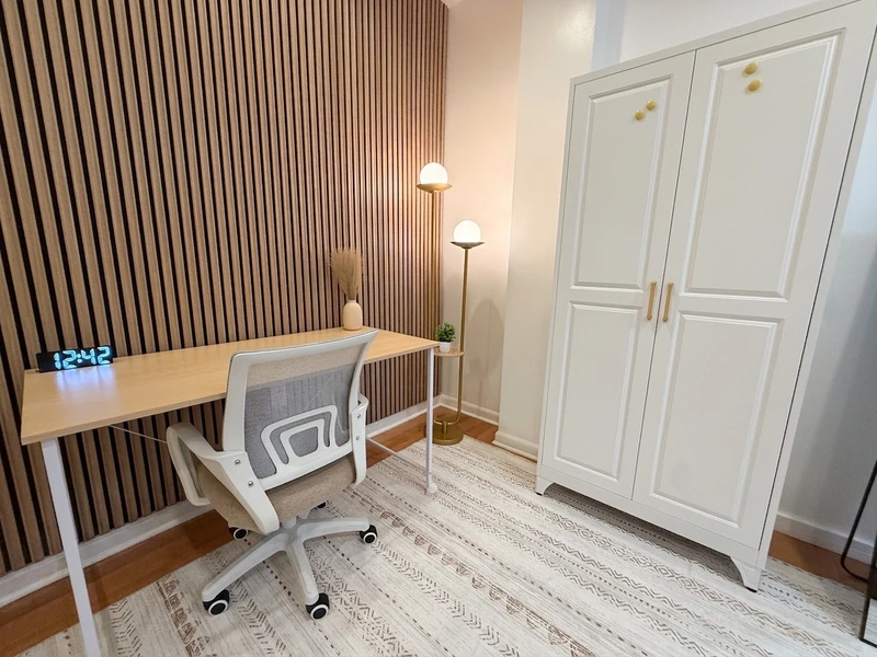 a studio in Upper West Side photo 3