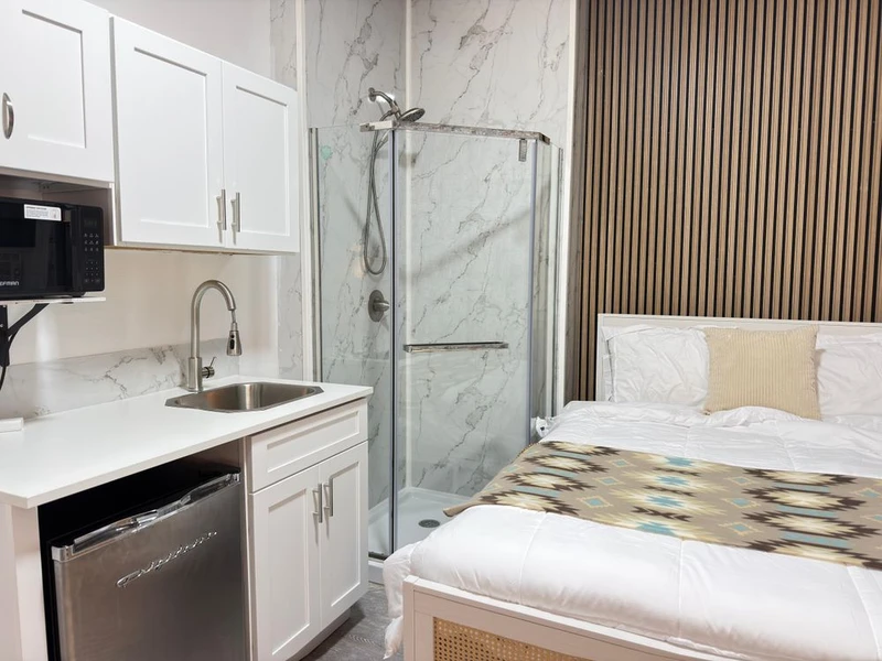 private room in Upper West Side photo 5