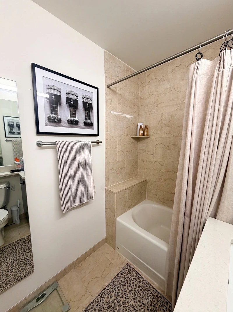 private room in Financial District photo 5