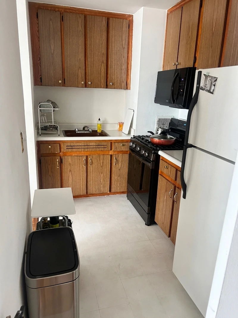 a studio in Downtown Jersey City photo 6