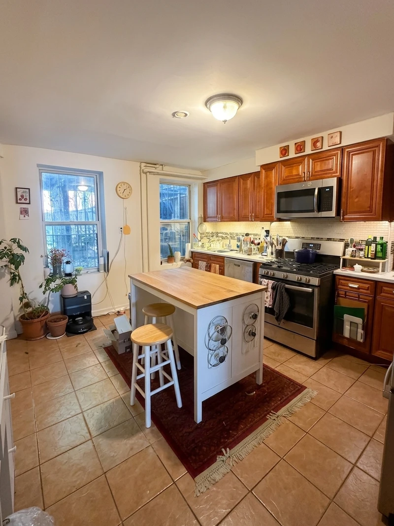 1 bedroom in Bedford-Stuyvesant photo 5