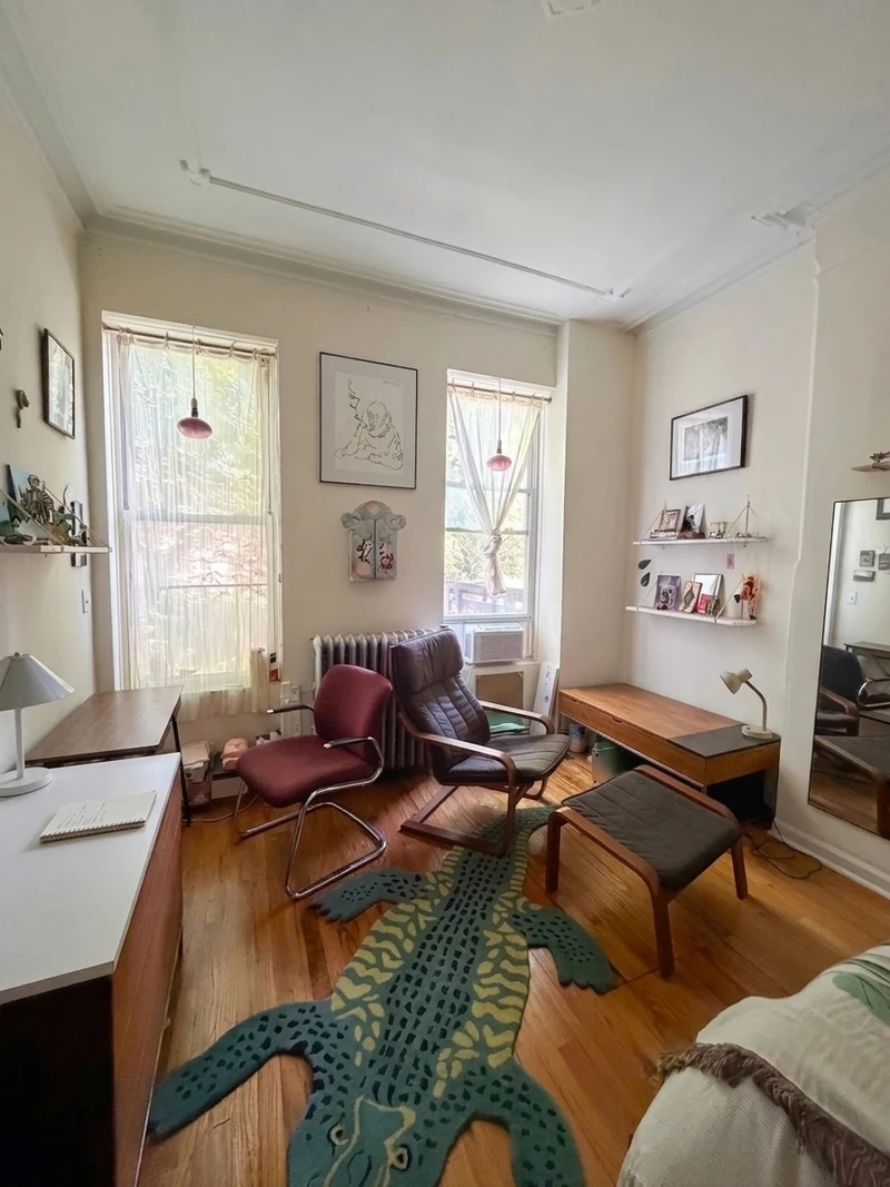 1 bedroom in Bedford-Stuyvesant photo 2