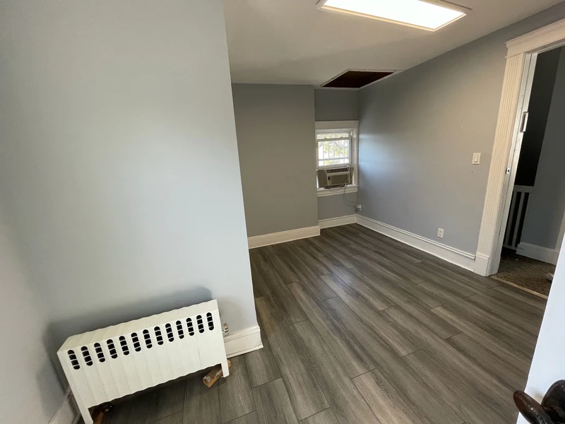 3+ bedroom in Midwood photo 5
