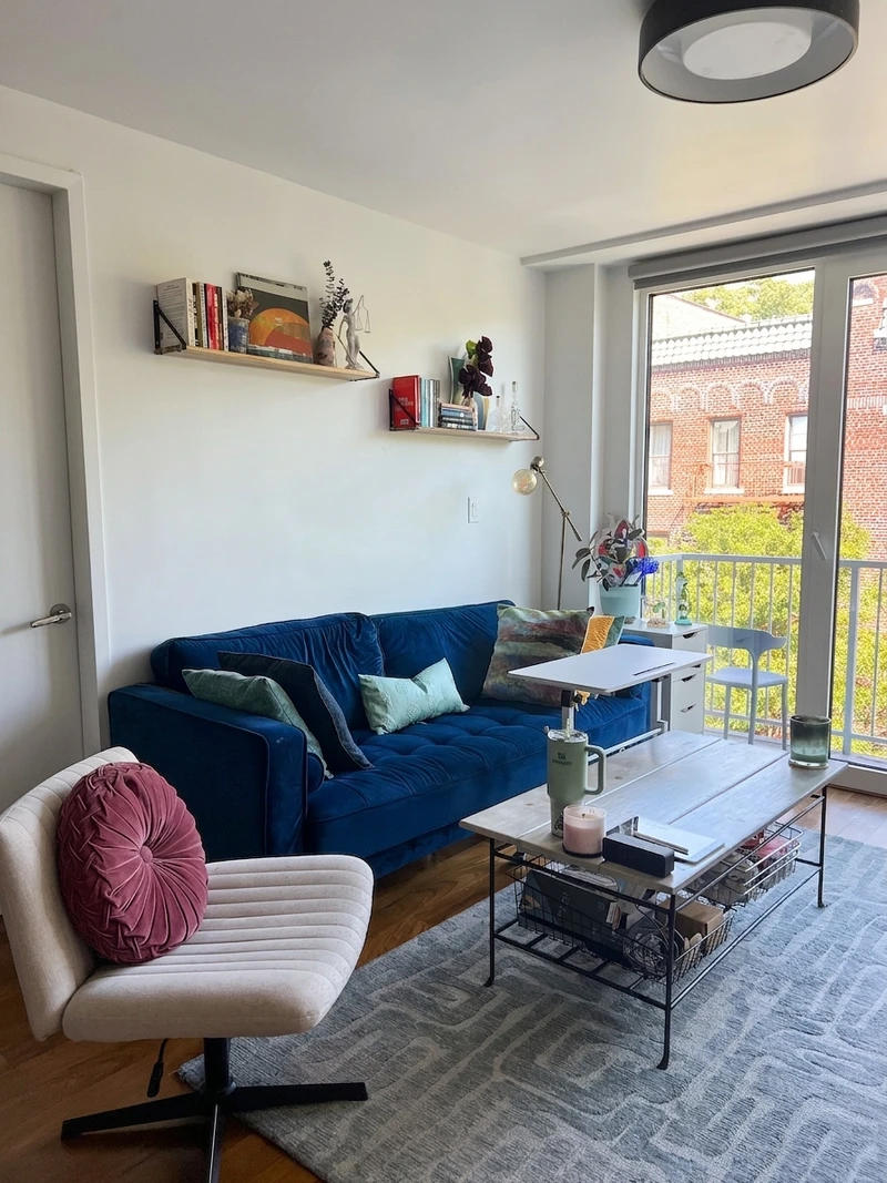 a room in Flatbush photo 5