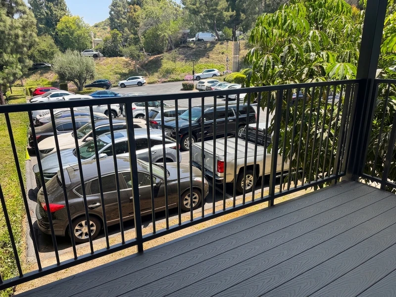 1 bedroom in Hollywood Hills