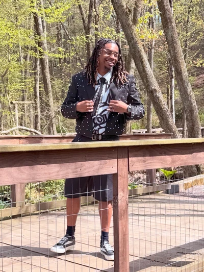 tyreke b.