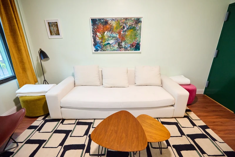 1 bedroom in Greenpoint photo 3