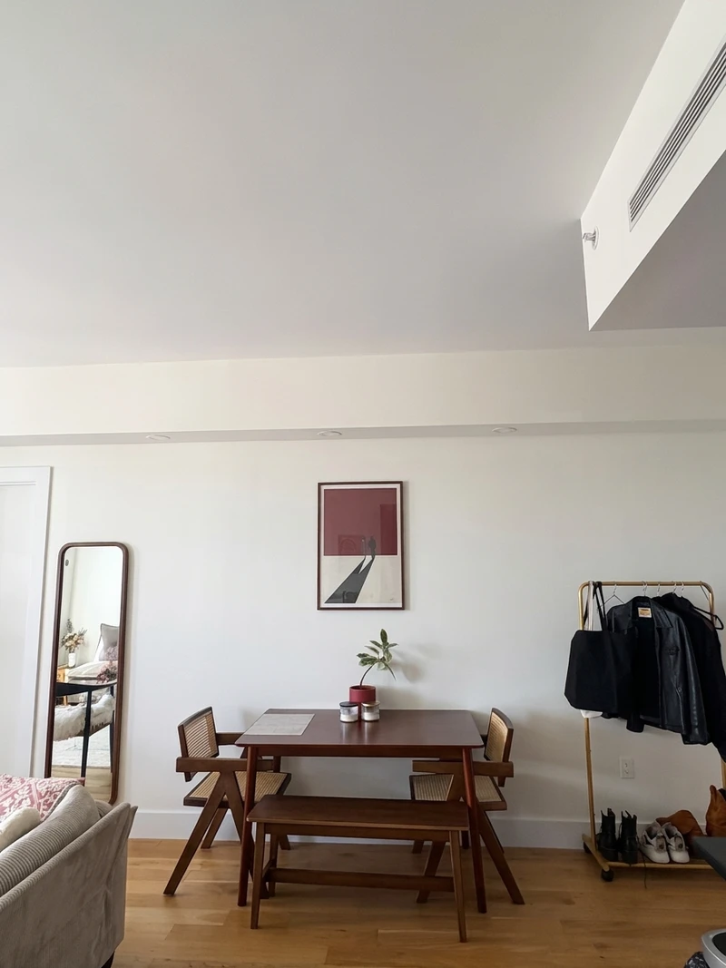 private room in Ridgewood photo 5