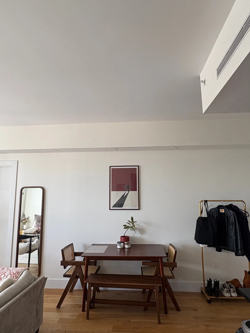 private room in Ridgewood photo 5