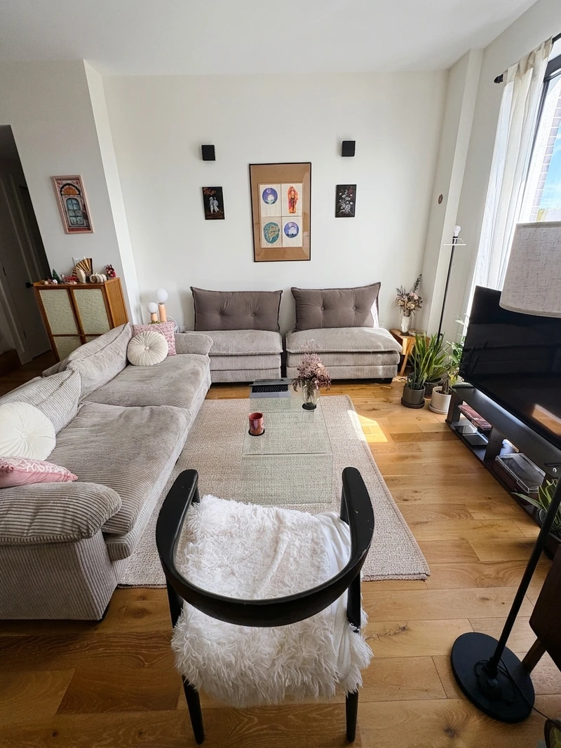 private room in Ridgewood photo 3