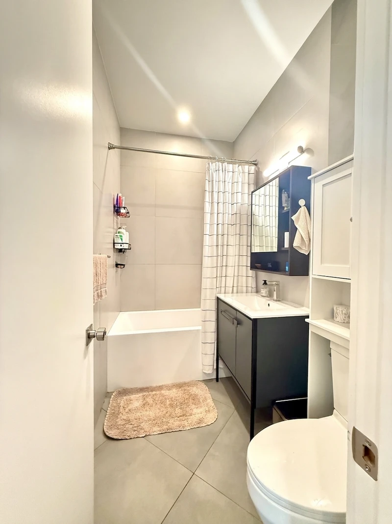 a room in Little Haiti photo 15