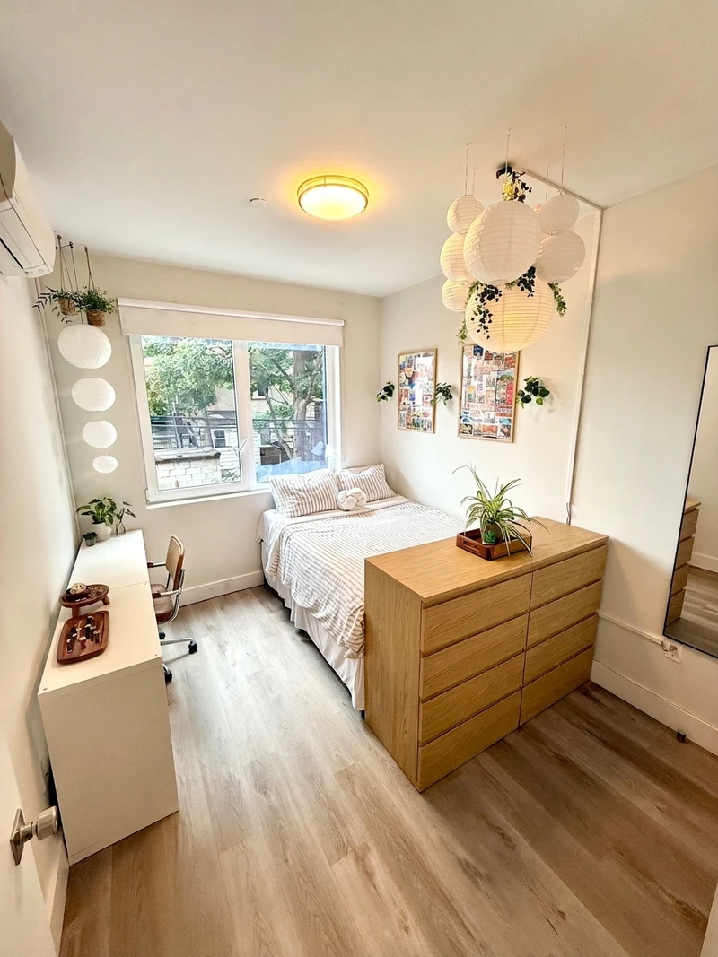 a room in Little Haiti photo 10