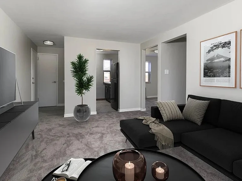 3+ bedroom in Baldwin photo 2