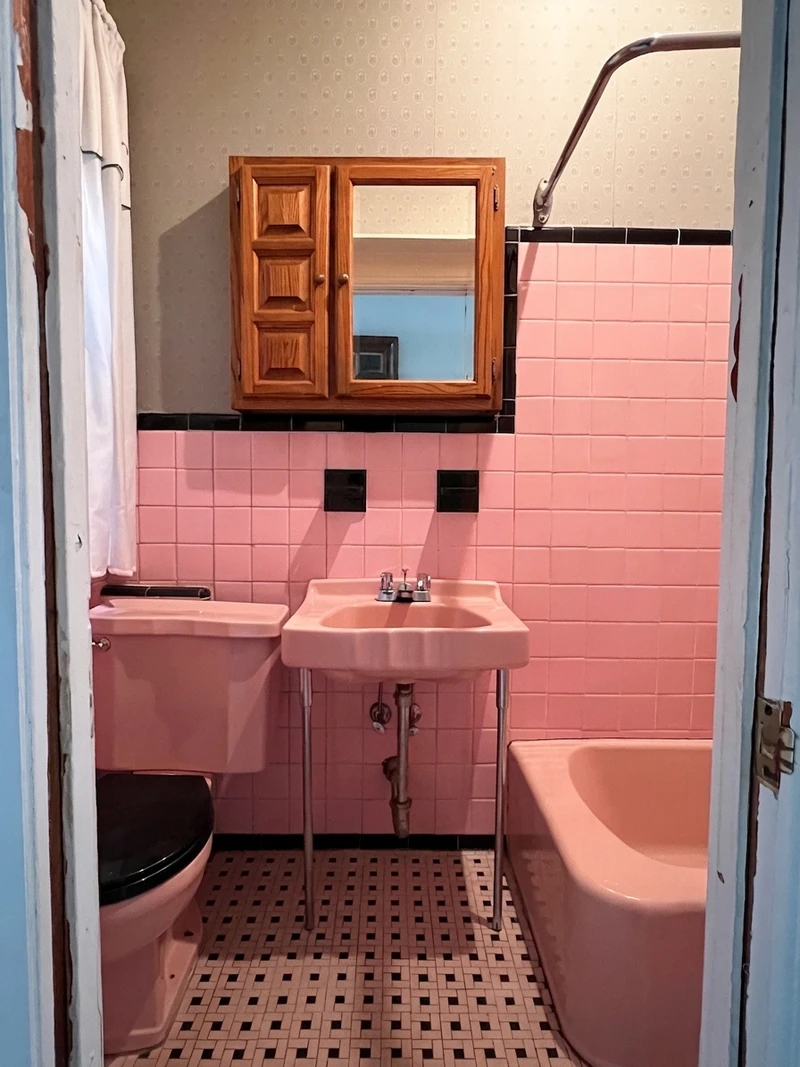 a studio in Greenpoint photo 3